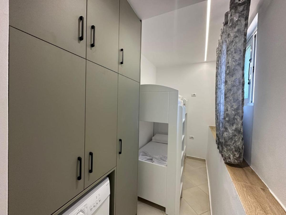 Aila Apartment ซารานเดอ ภายนอก รูปภาพ