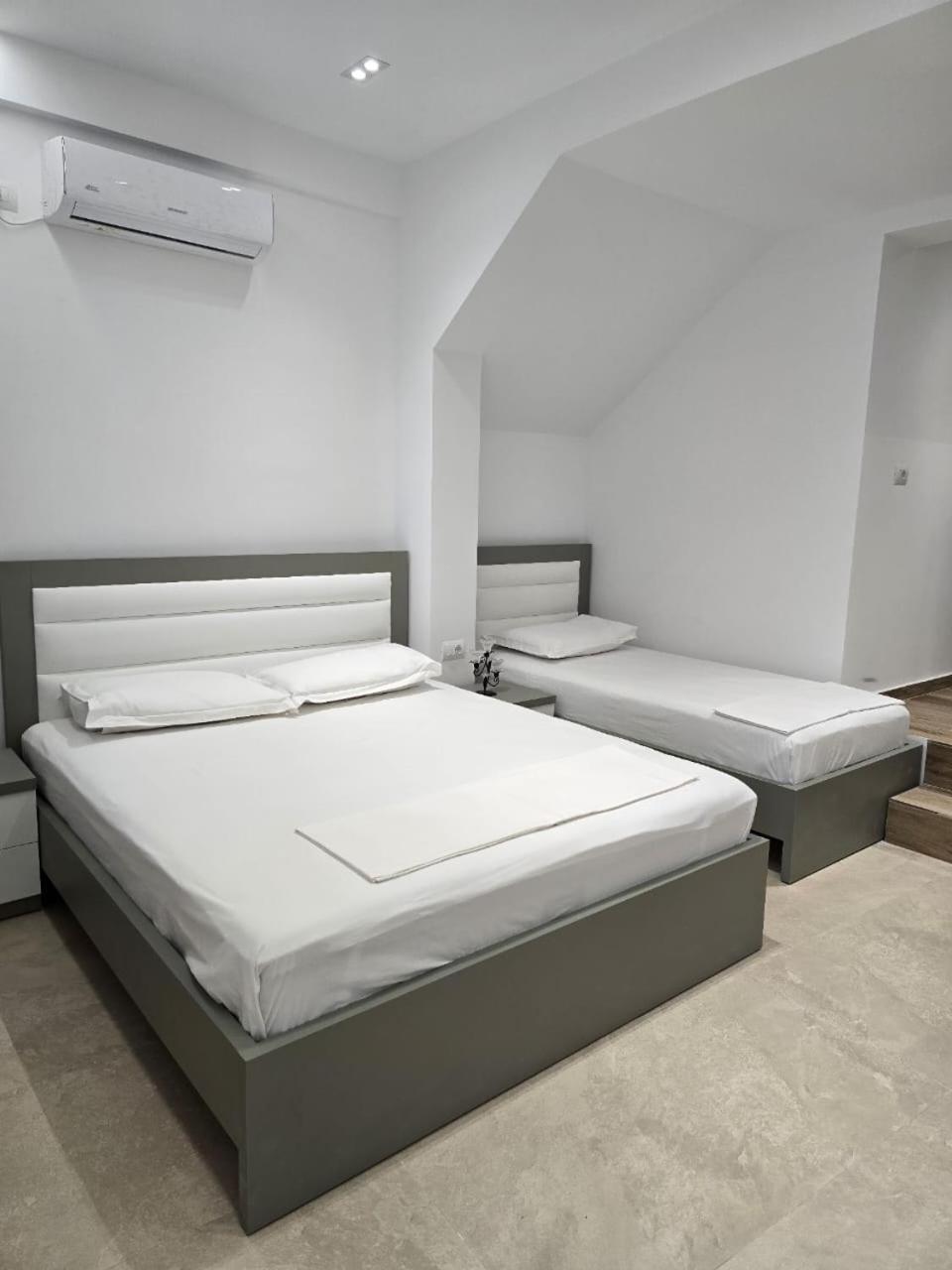 Aila Apartment ซารานเดอ ภายนอก รูปภาพ